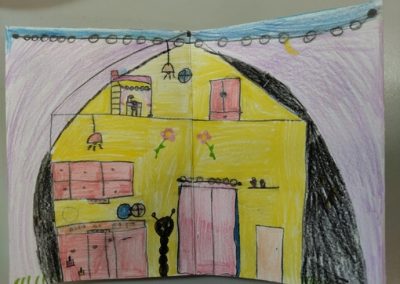 réalisations de livres sur la thématique "Création d'histoire de petits monstres"